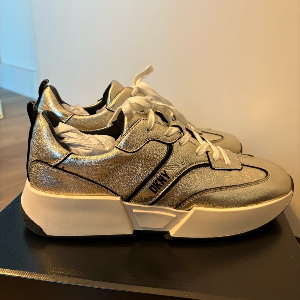 DKNY Sneakers Metallic Gold & Black Color, Size 10